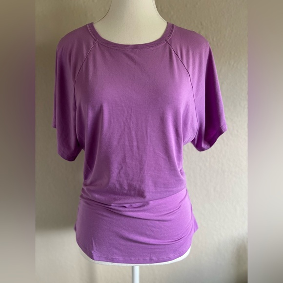 Athleta Tops - ATHLETA With Ease Cinch Orchid Tee EUC